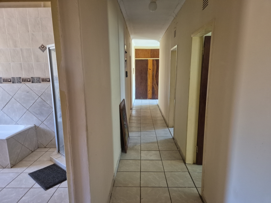 4 Bedroom Property for Sale in Stilfontein Ext 3 North West